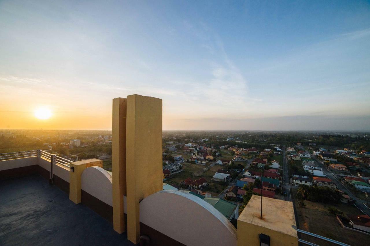 Reddoorz Premium @ Cityland Tagaytay 2 Tagaytay City Dış mekan fotoğraf